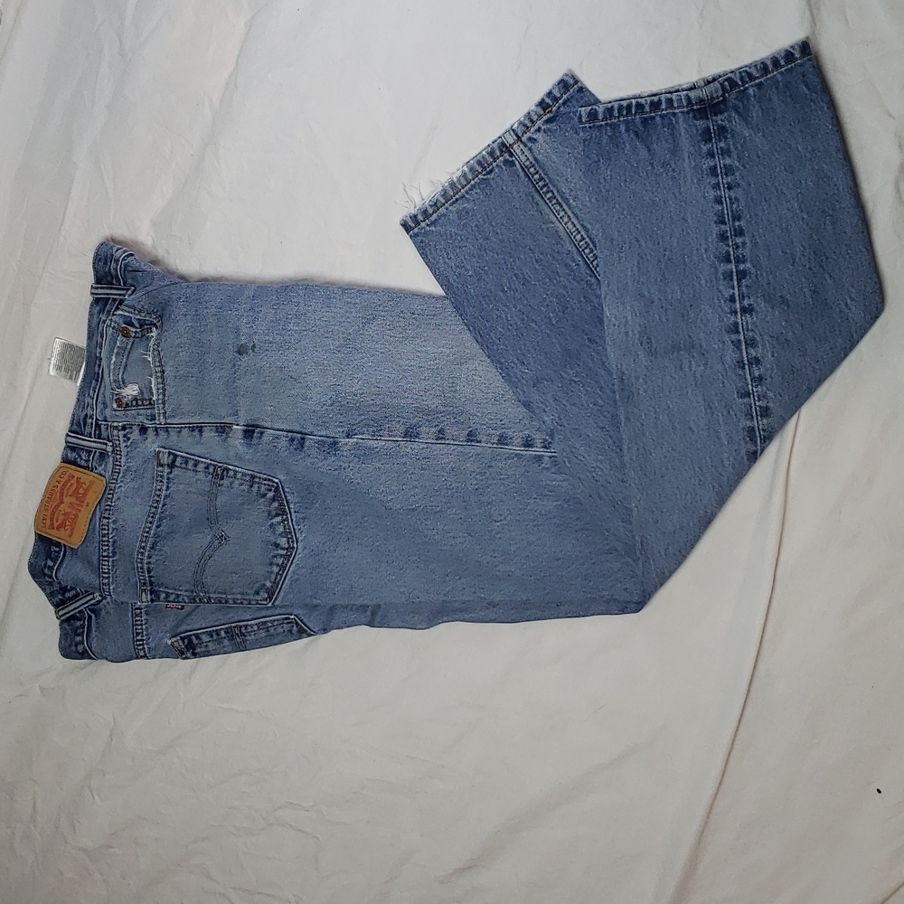 🎉"Host Pick"🎉🥳Levi's" distressed‎ naturally